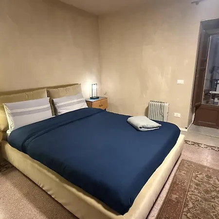 Xenia House Con Terrazza - Cuore Del Centro Storico Di Апартаменты *